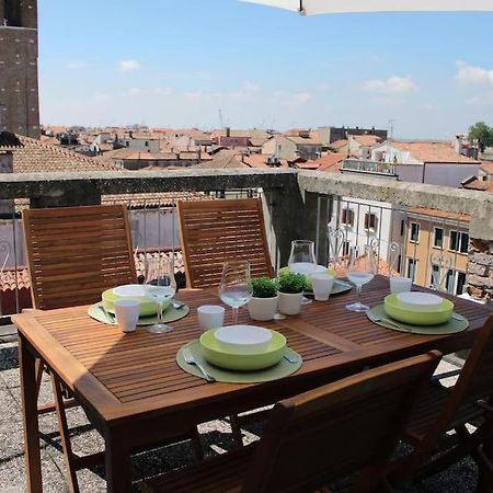 Apartment With Terrace In Chioggia'S Main Square 外观 照片