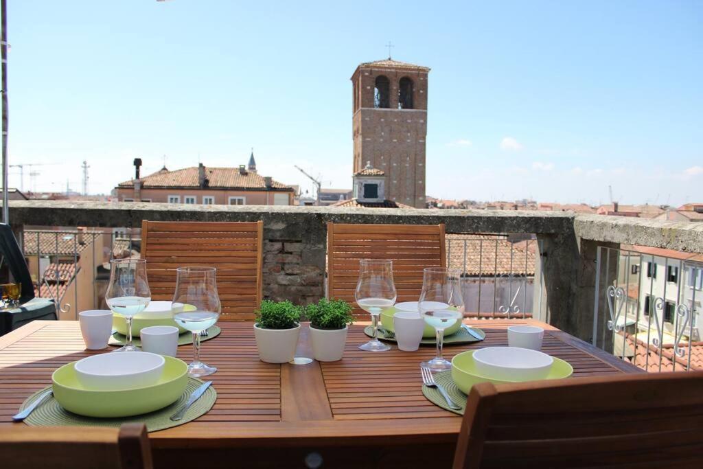 Apartment With Terrace In Chioggia'S Main Square 外观 照片